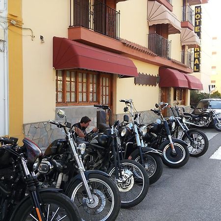 Hotel Real Los Barrios Luaran gambar
