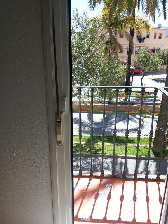 Hotel Real Los Barrios Luaran gambar