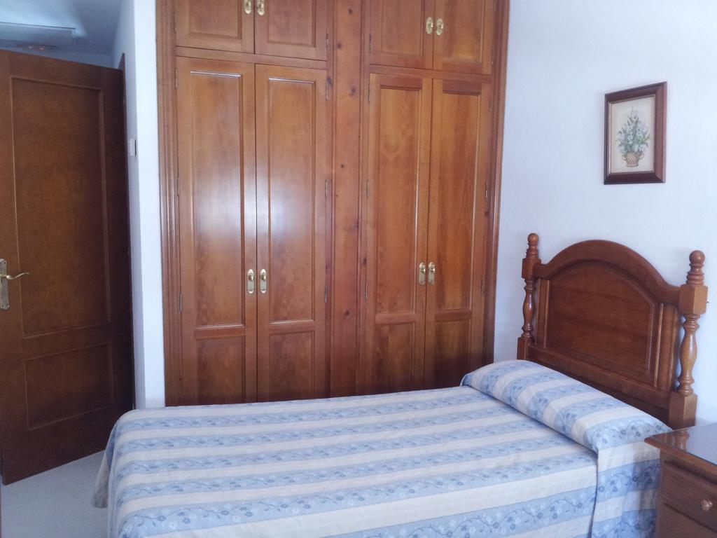 Hotel Real Los Barrios Luaran gambar