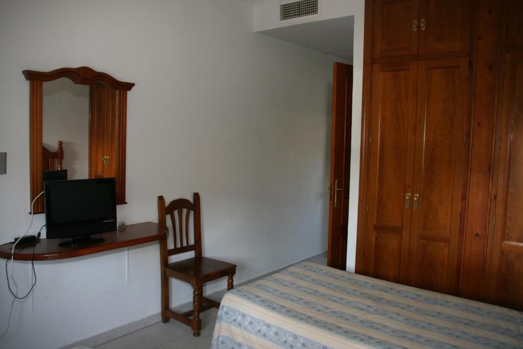 Hotel Real Los Barrios Luaran gambar