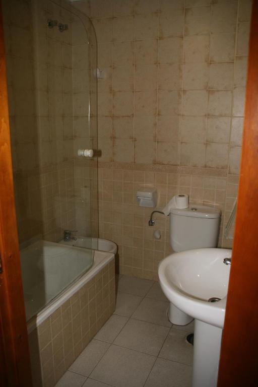 Hotel Real Los Barrios Luaran gambar